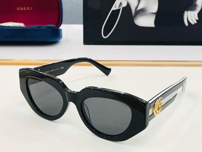 Gucci Sunglasses 454